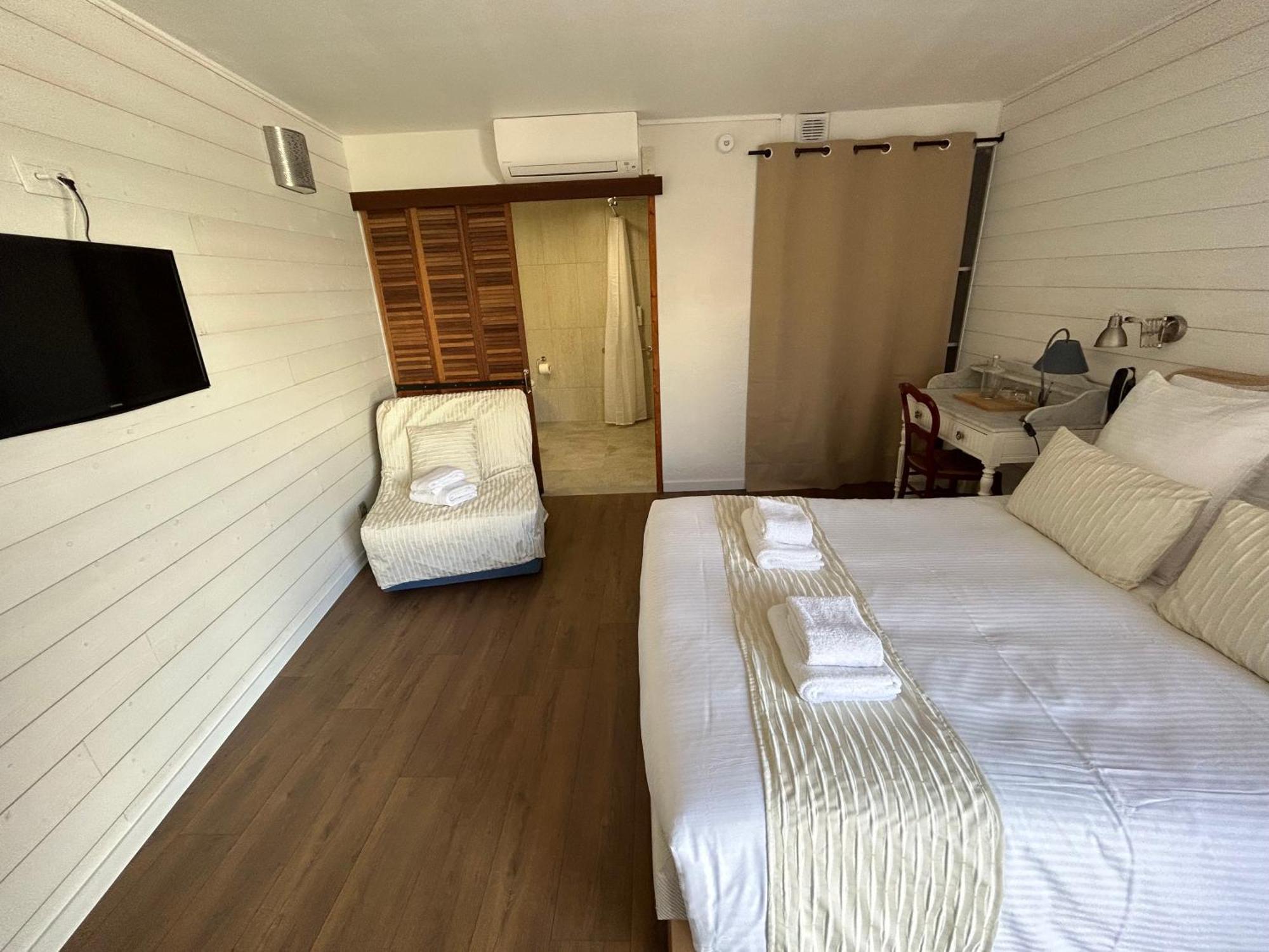 Logis Hotel De La Clape Narbonne-Plage Esterno foto