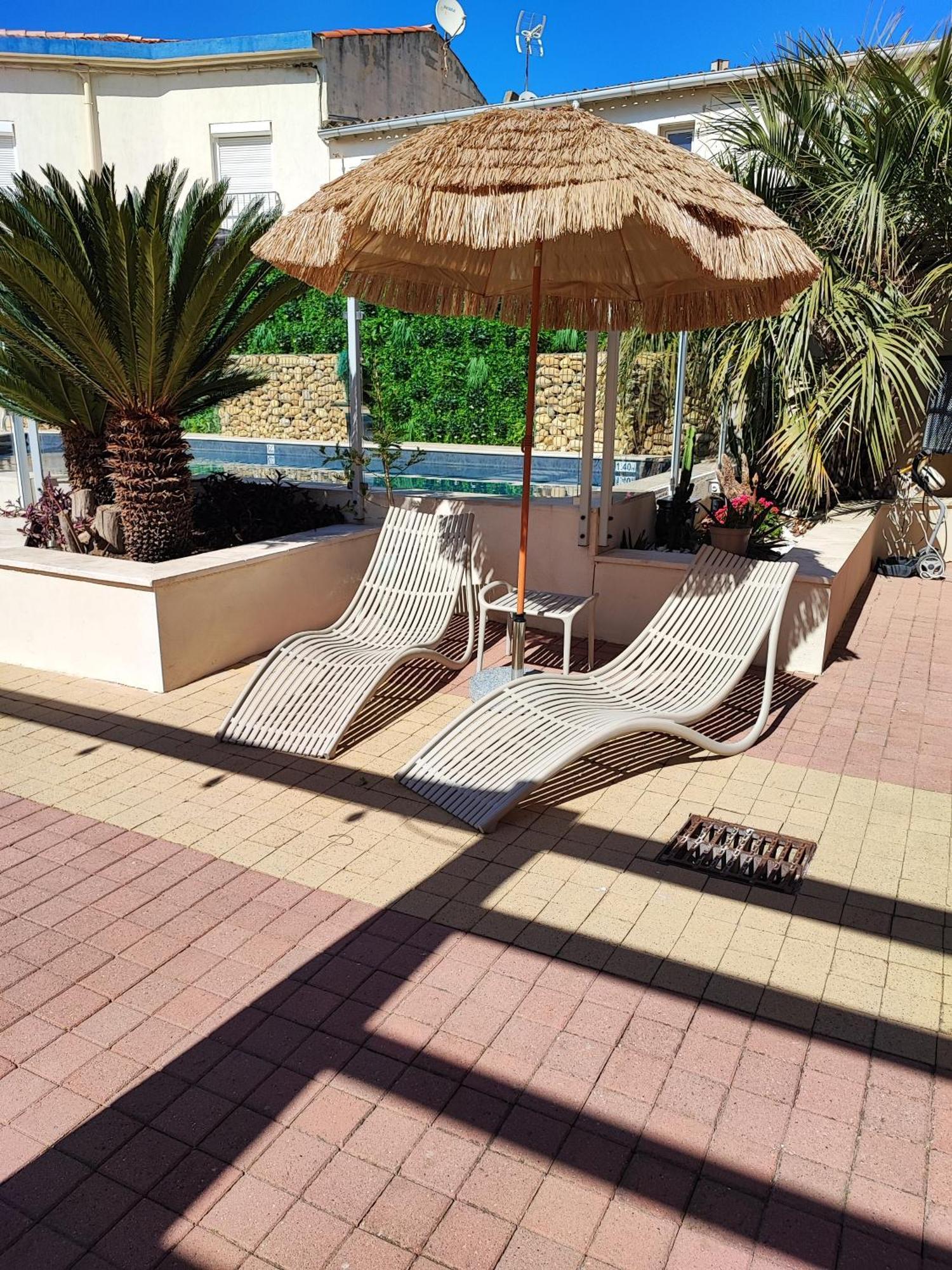 Logis Hotel De La Clape Narbonne-Plage Esterno foto